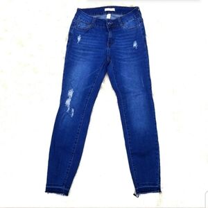 Forever21 raw hem distressed skinny jeans 28